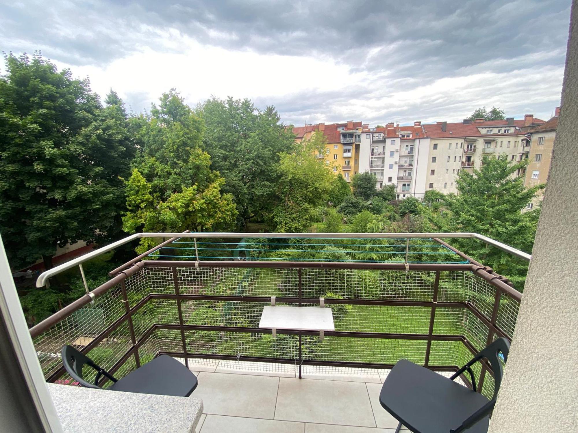 Boennium Apartments Green Oasis 卢布尔雅那 外观 照片